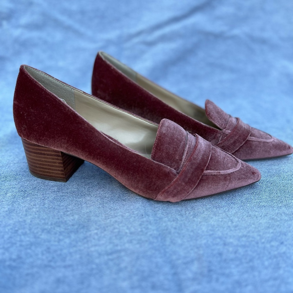 Velvet Block Heel Loafers in Rosequartz